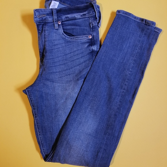 Jeans - Picture 1 of 1